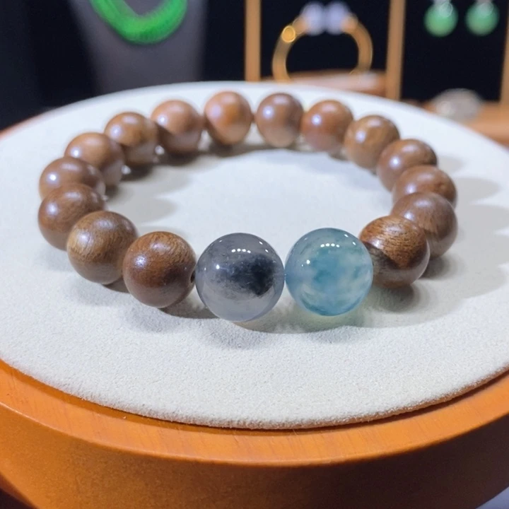 翡翠未镶嵌吊坠(不含链)翡翠意境飘花手串