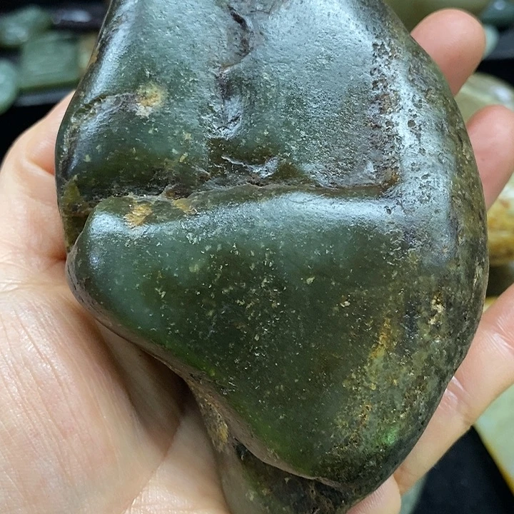 和田玉（子料）未镶嵌挂件