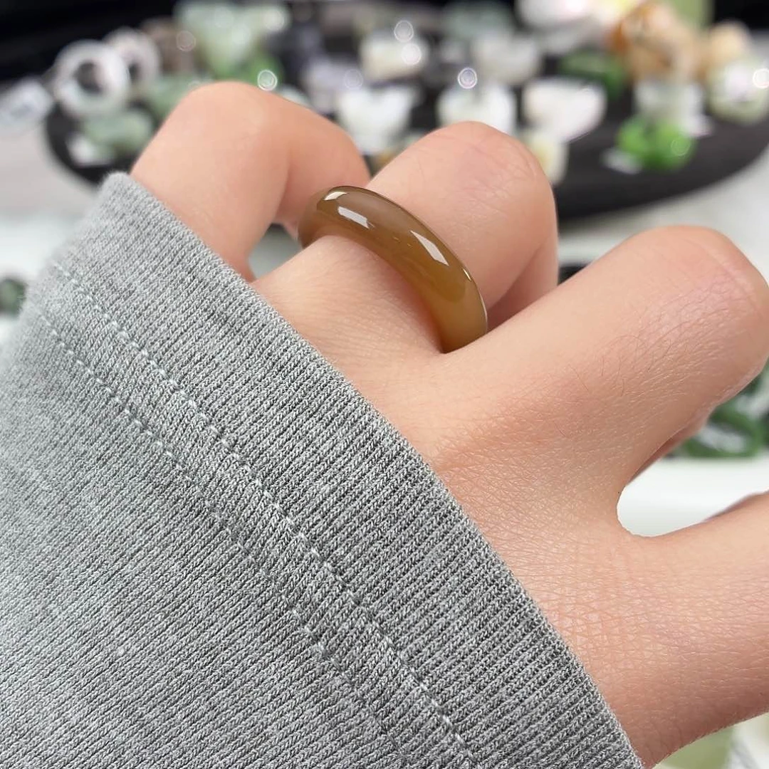 和田玉未镶嵌戒指S4咖糖圆条17.5