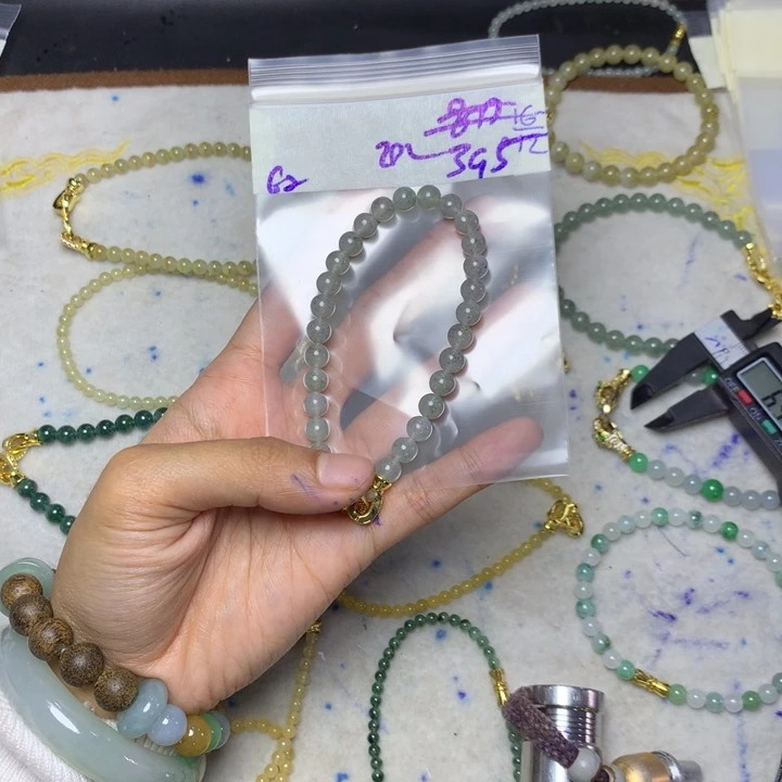 定制翡翠未镶嵌天然缅甸翡翠