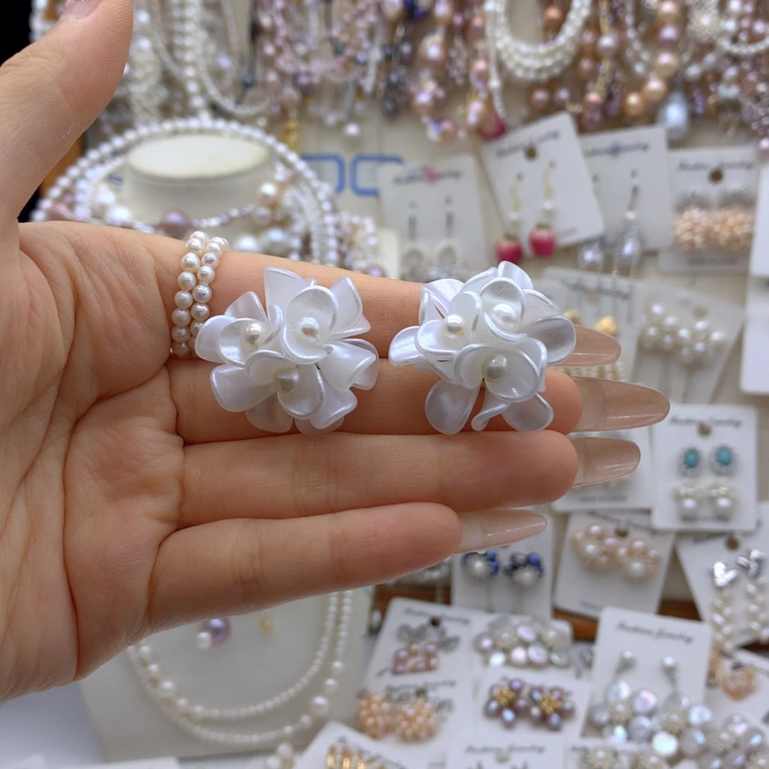 合金淡水珍珠耳饰