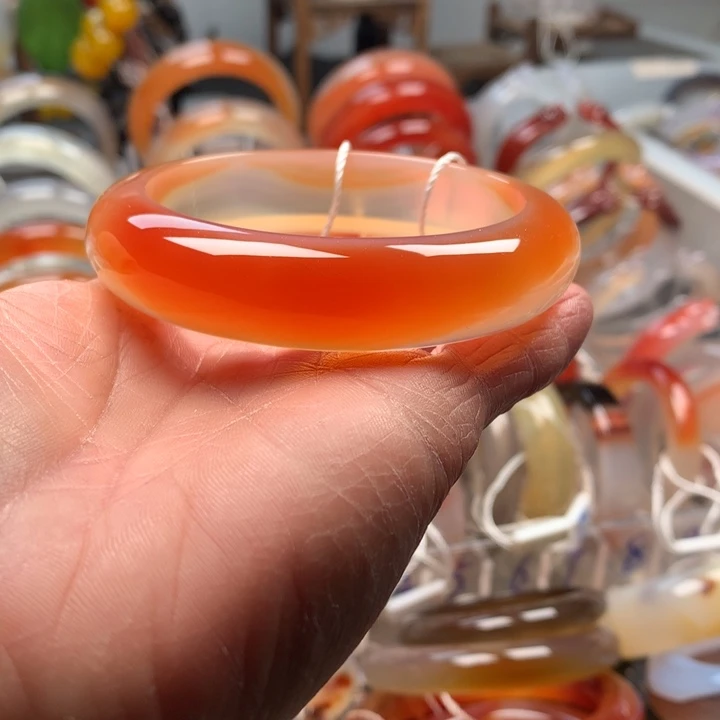 玛瑙/玉髓未镶嵌手镯