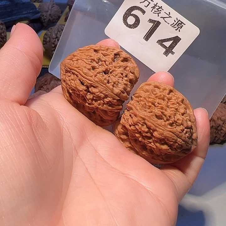 桃核吊坠36全品三角南疆石……