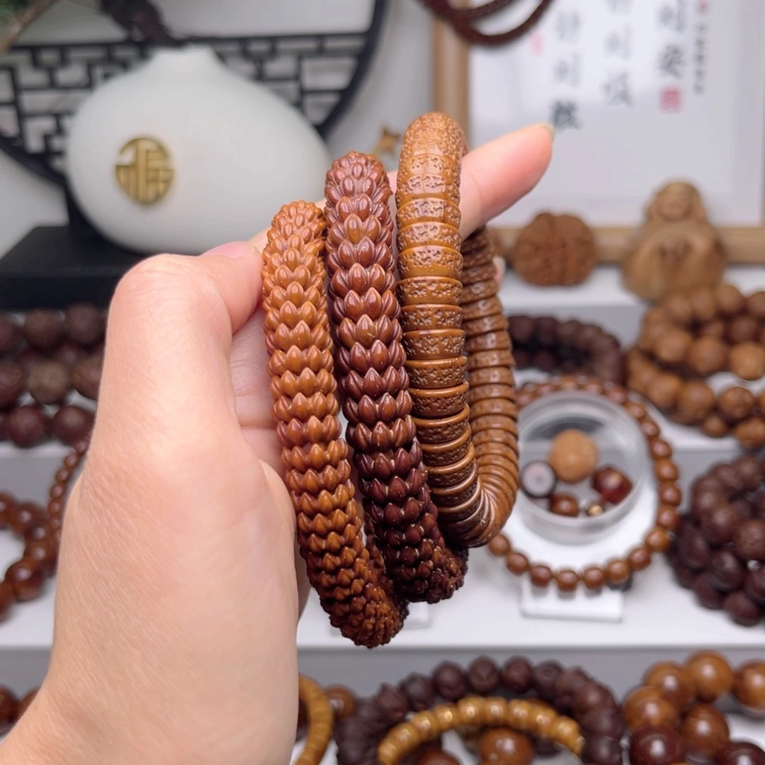 紫金鼠手串天**勤紫金鼠雕刻