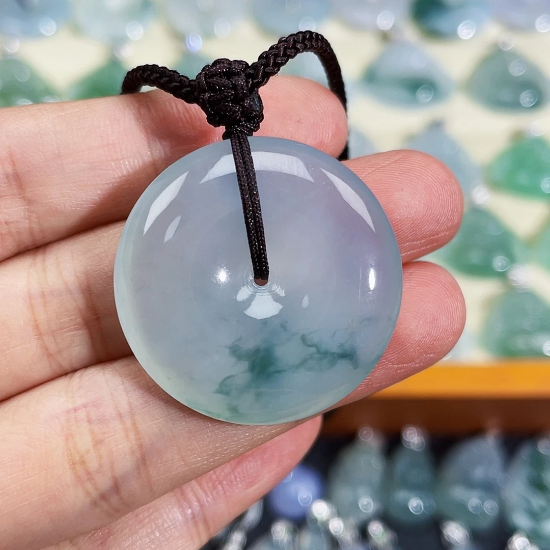 翡翠未镶嵌颈饰吊坠