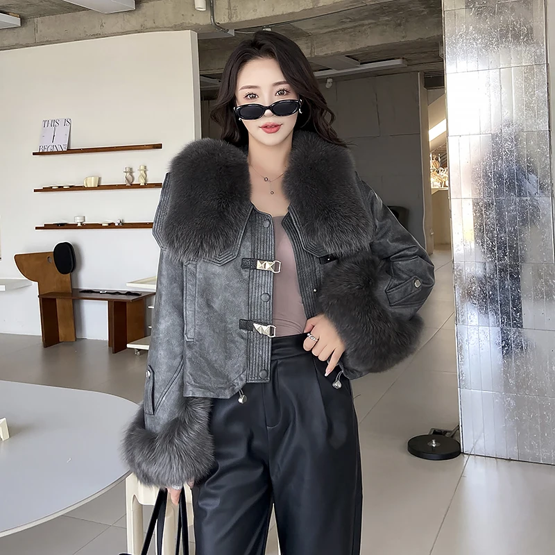 2024爆款大毛领时尚设计师百搭气质轻薄女士短款羽绒服