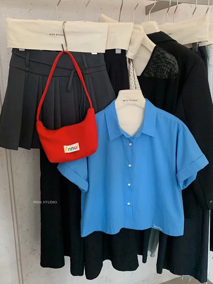 密思@33148 韩系简约百搭下摆字母刺绣短袖衬衫（衣长51左右）6-12