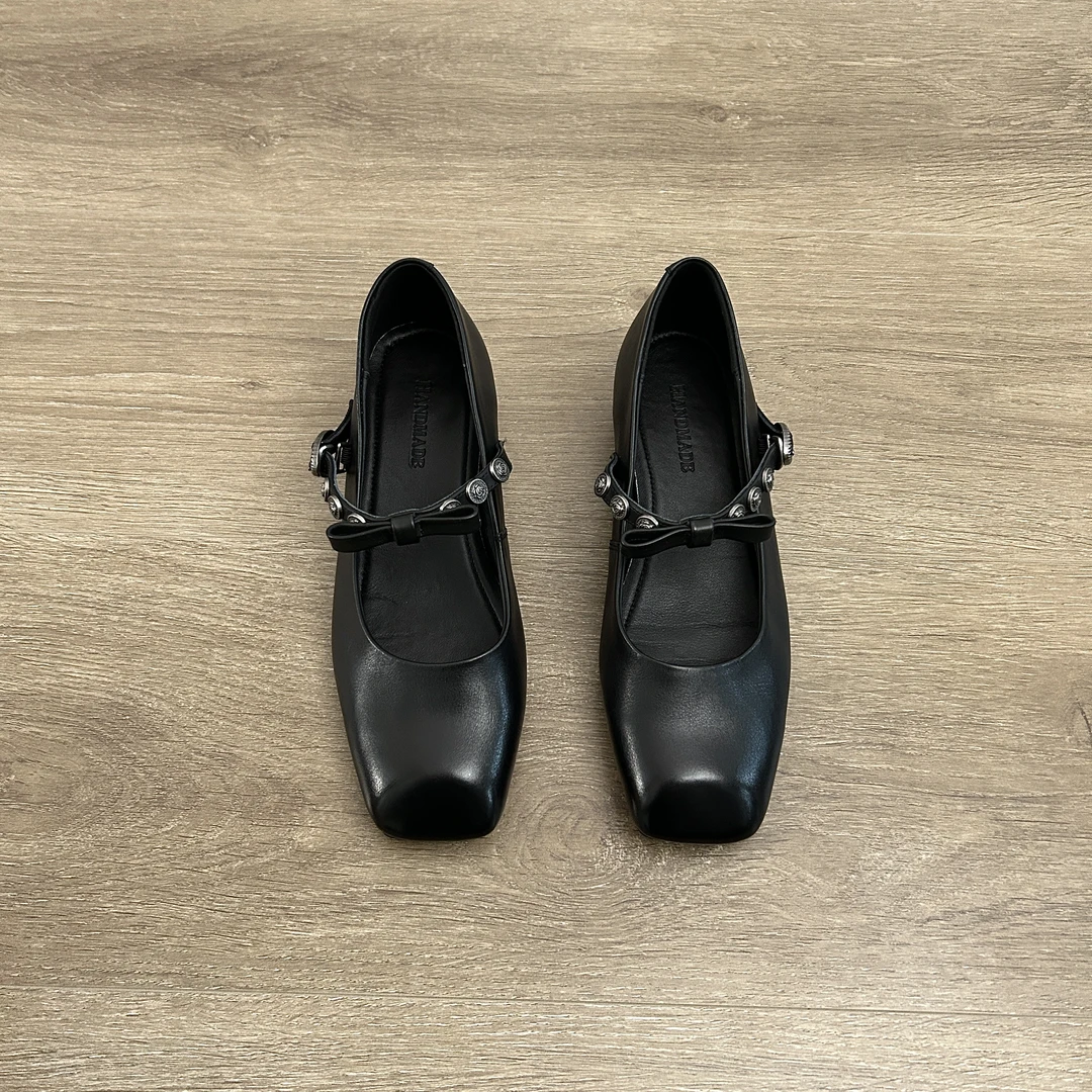 Dannyfrey复古方头浅口玛丽珍鞋金属蝴蝶结一字扣带粗跟通勤单鞋