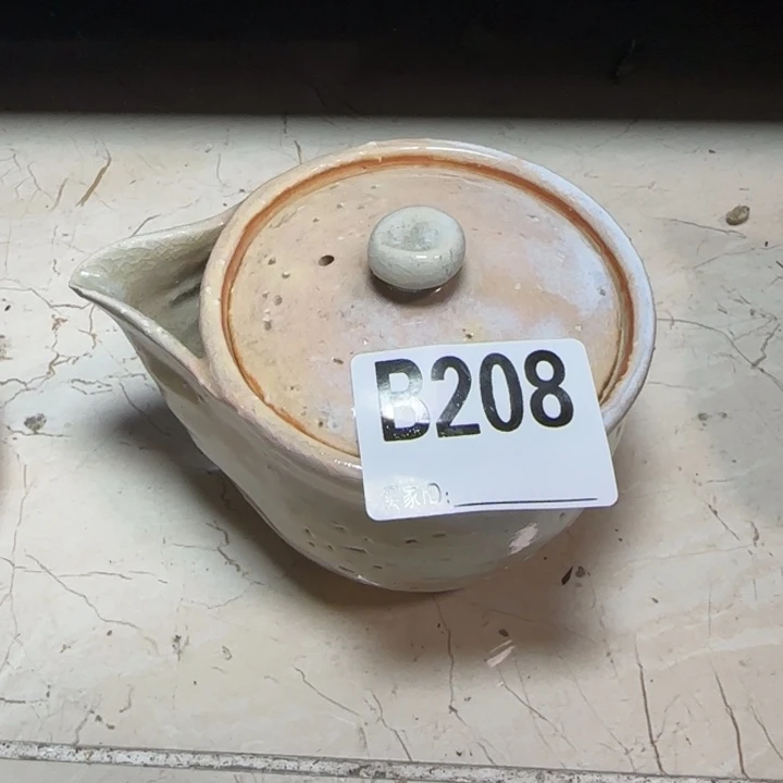 备前烧作品备前烧作品嘴巴掉皮