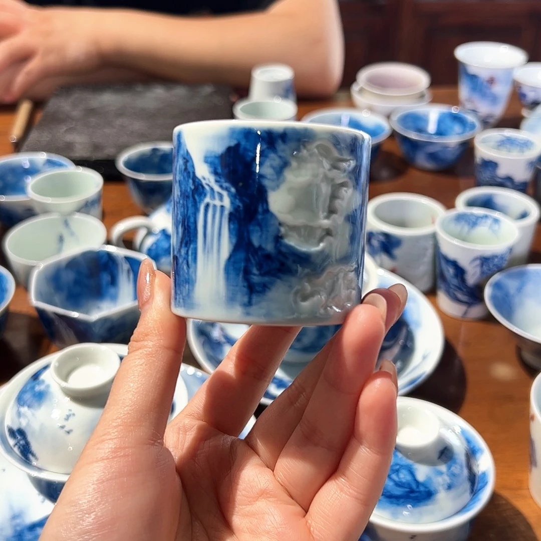 杯小****哥青花手绘山水主人杯