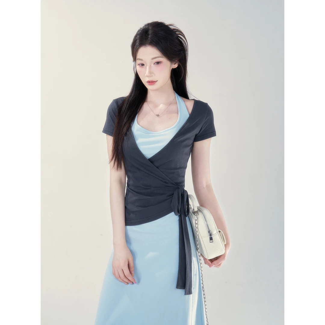 【小野莓】夏季时髦高级感V领弹力绑带外搭修身不规则T恤BT57881