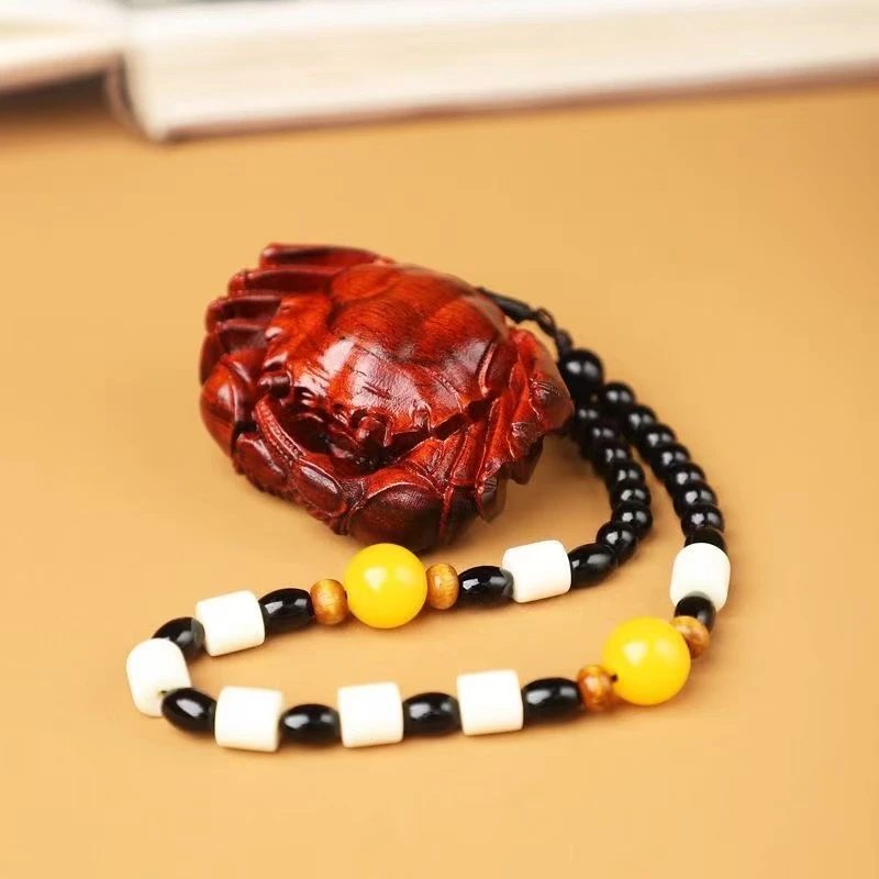 小叶紫檀螃蟹手把件