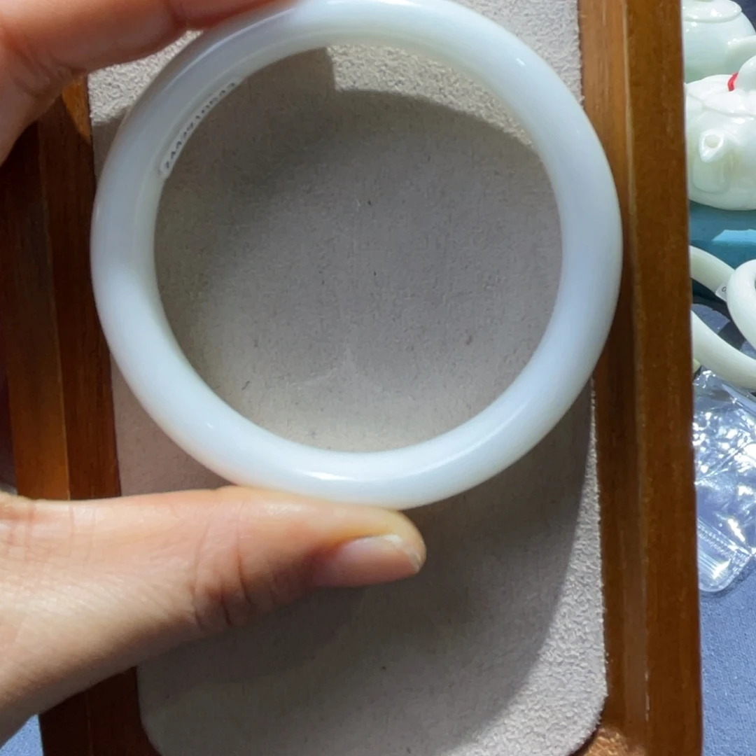 蓝田玉（蛇纹石化大理石玉）手镯未镶嵌G****l