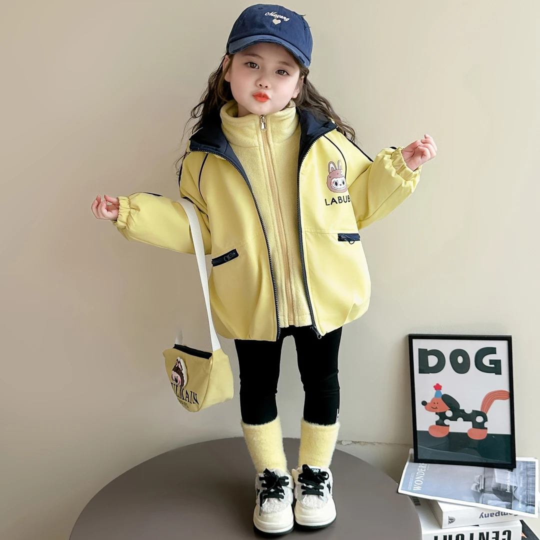 女童外套秋冬款2025新款儿童三合一可拆卸冲锋衣小女孩拉布布棉服