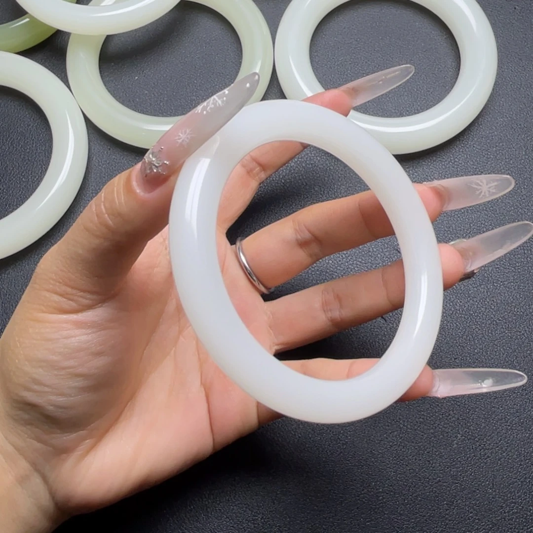 猫***猫59圈口胖圆条羊脂白