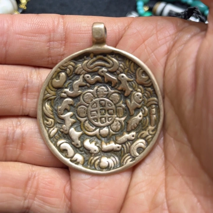 辣****店工艺品九宫工艺品