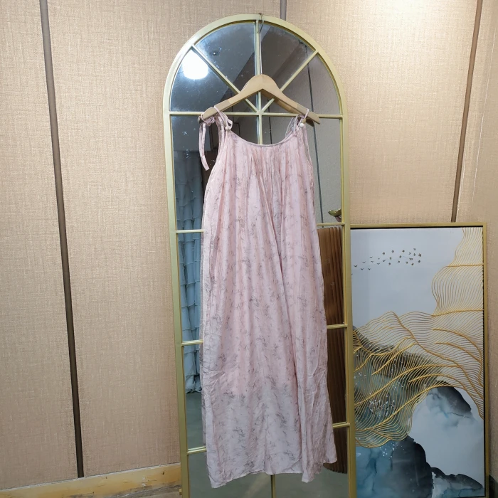 BG821孕妇粉色吊带裙90-140