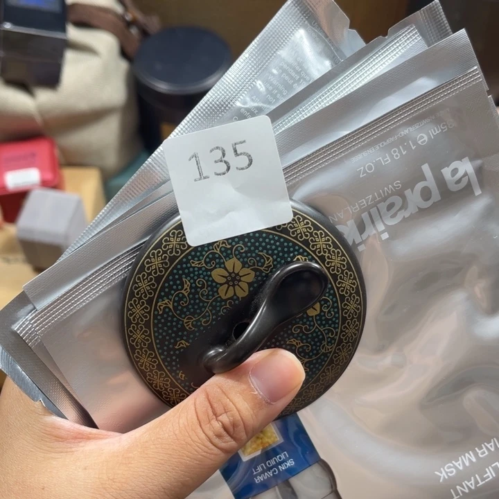 回流瓷器瓷器碎片135