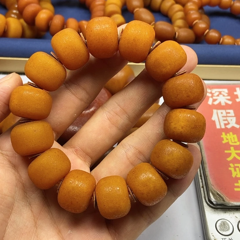 【闪购商品】蓝**爱墩子手串