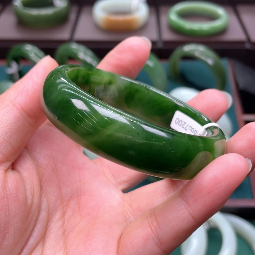 和田玉（碧玉）未镶嵌手镯5758