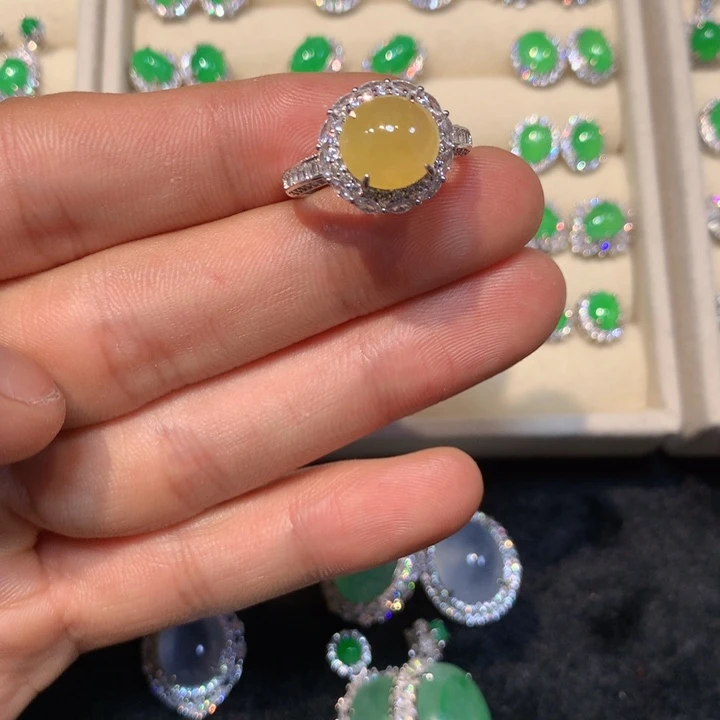 翡翠未镶嵌戒指翡翠戒指