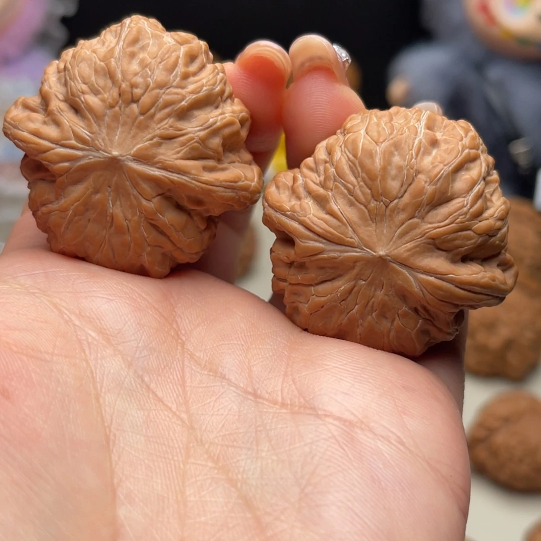 文玩核桃把件铁锤P017