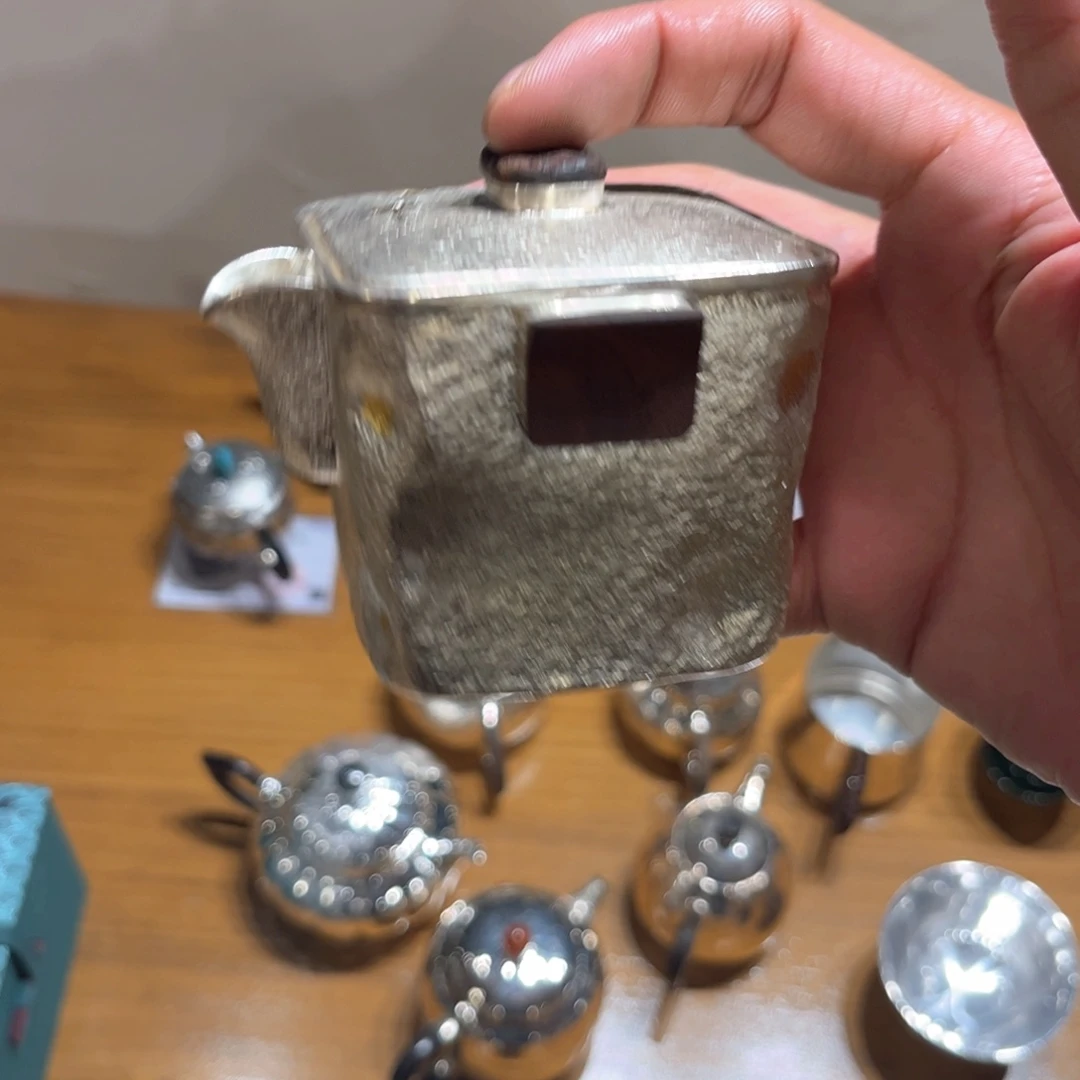 吉**主纯银手抓壶手工锻打工艺