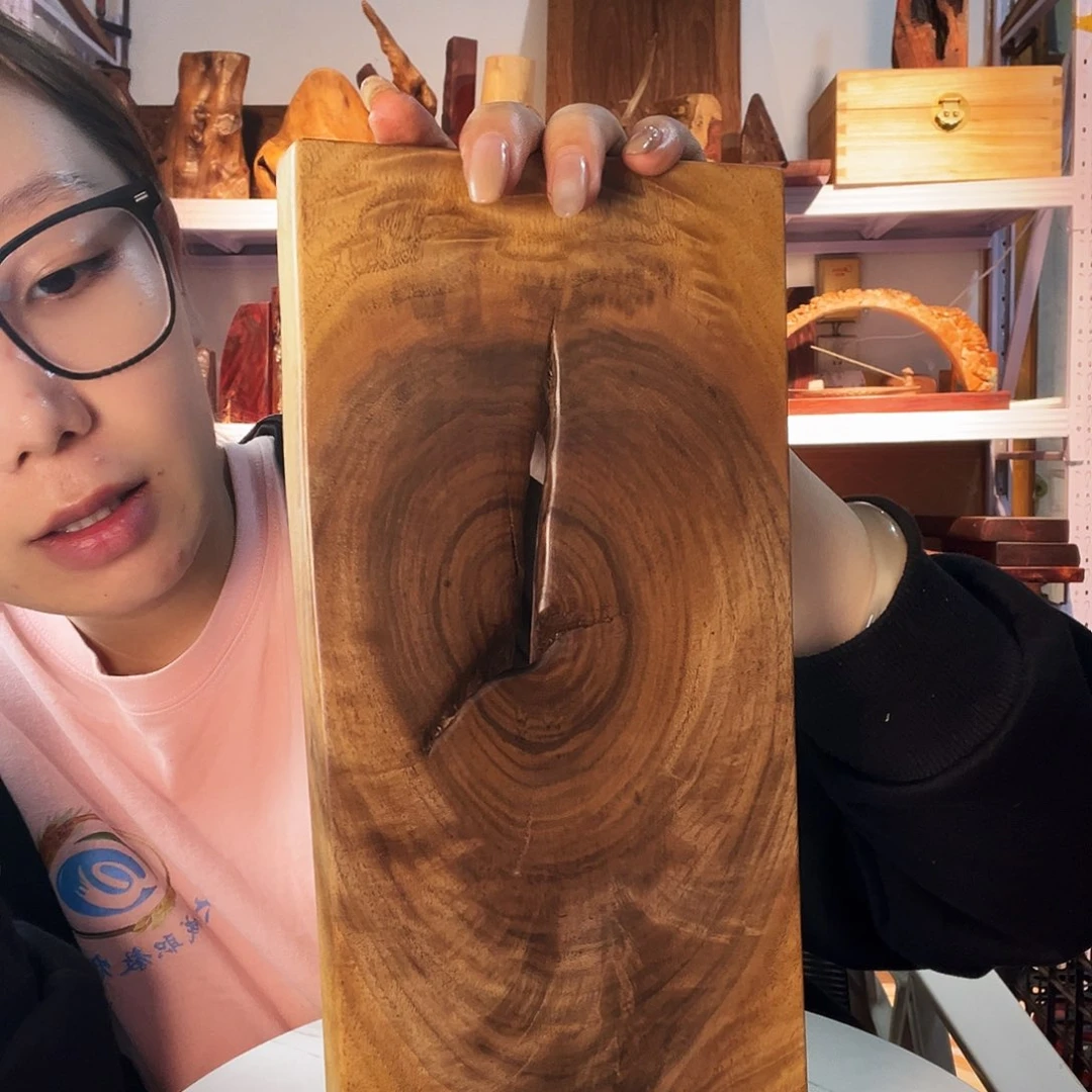 紫檀木类端景台拓*