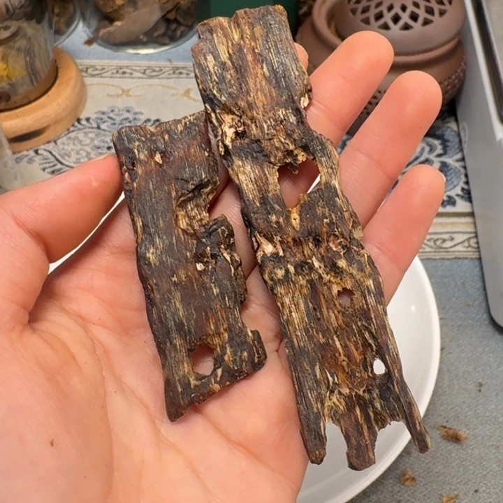 手把件沉香?***?海南天然高端陆河原材料块料11克