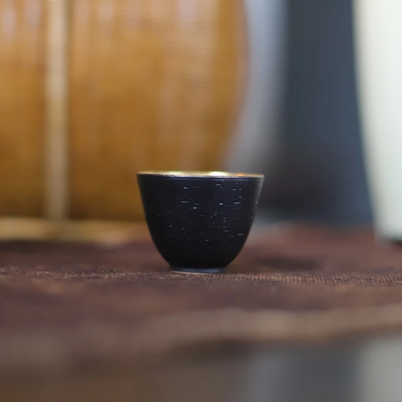 【慕白茶集】雲由山房-内金外玄黑小杯