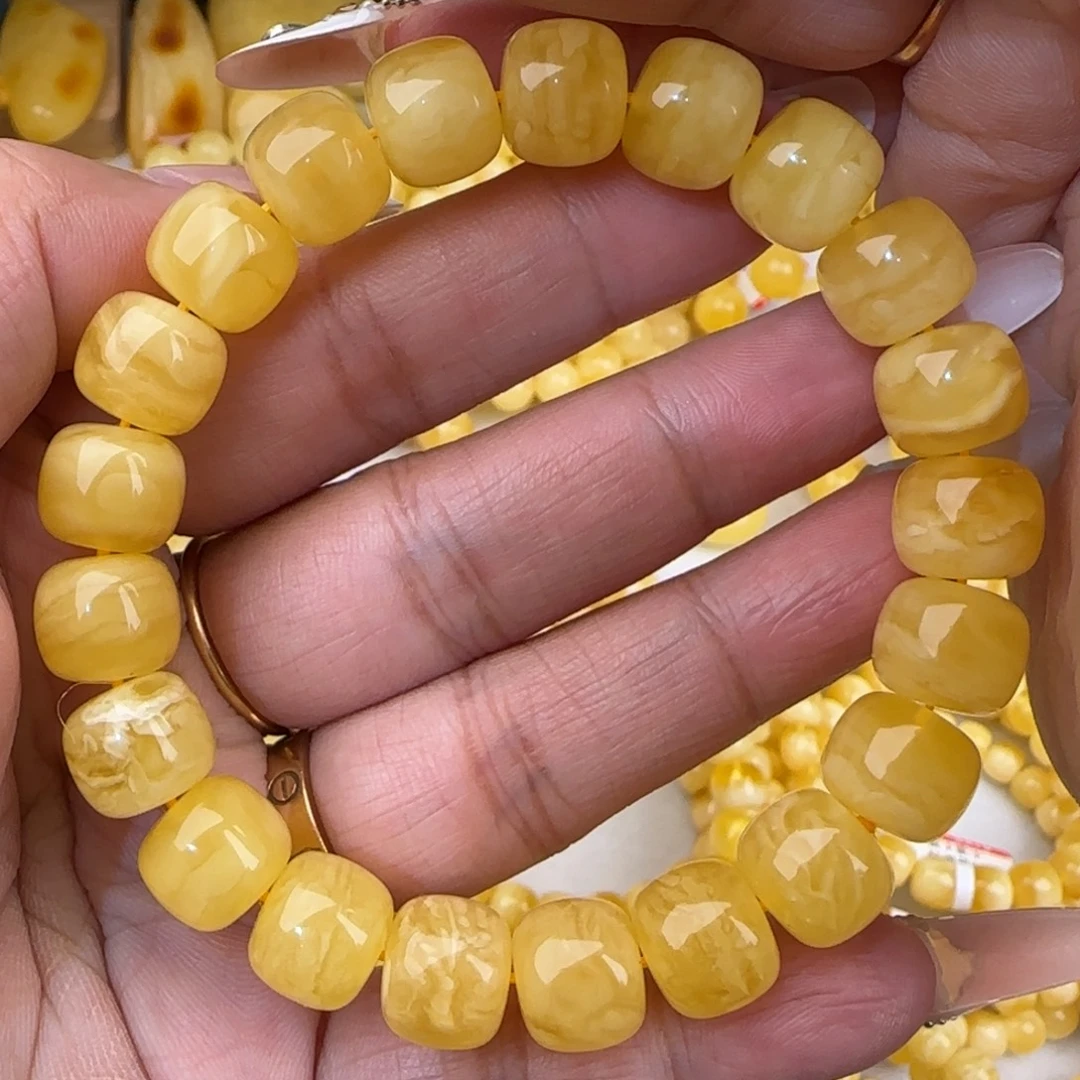 蜜蜡未镶嵌手串鸡油黄虎皮妖花老型手串