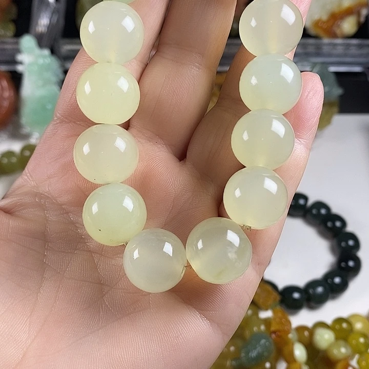 蛇纹石玉未镶嵌手串