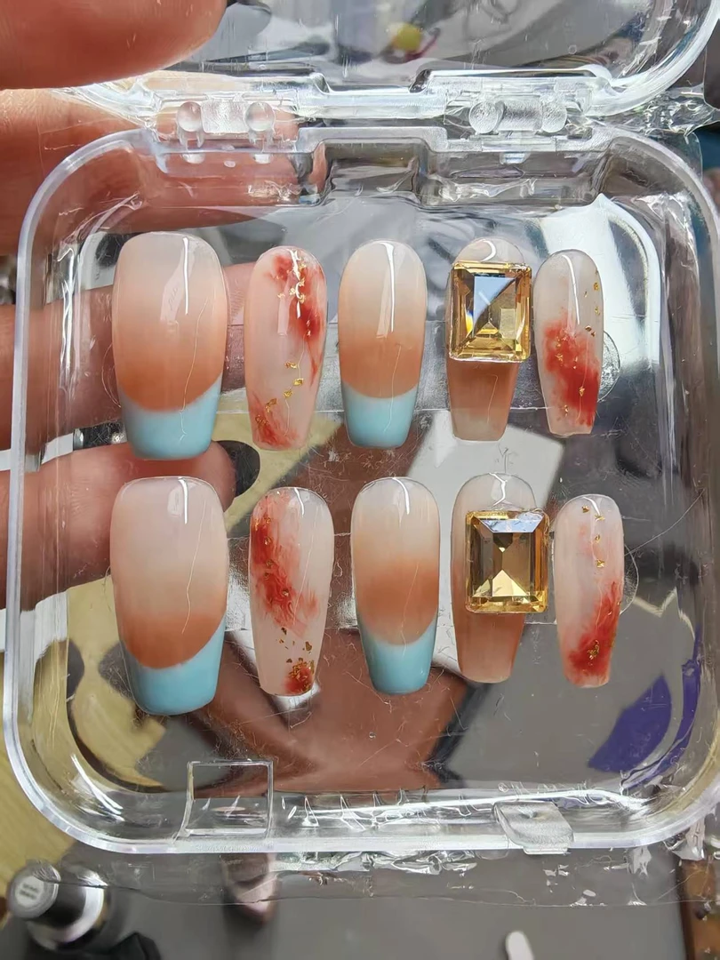 高档轻奢手工穿戴甲纯欲腮红风美甲贴片显白
