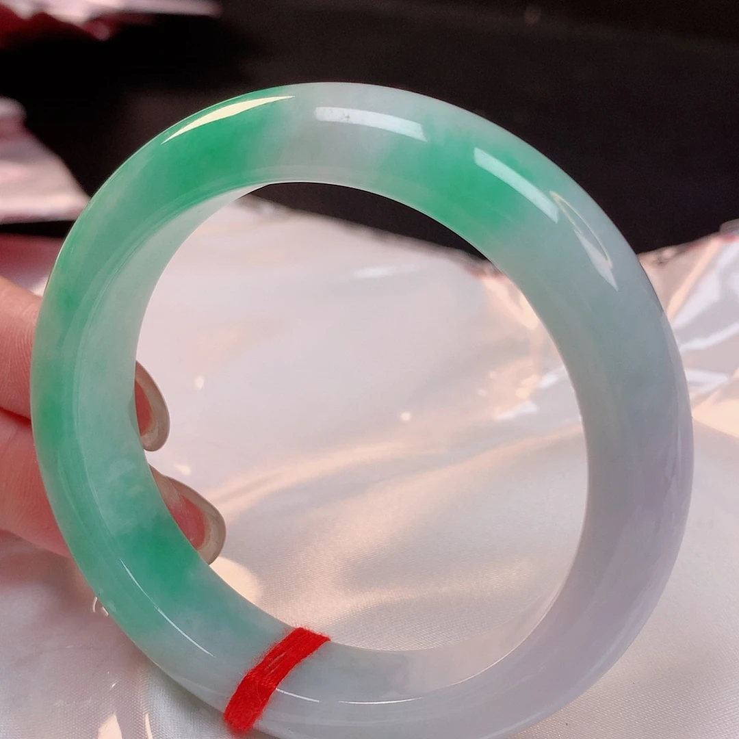 【闪购商品】未镶嵌手镯翡翠53+