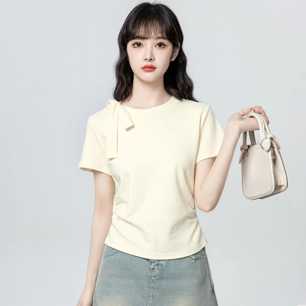 千金清冷感贵系洋气衣服女2025新款微胖女生大码遮肚子藏肉短袖女