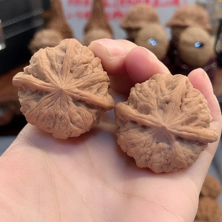 吊坠文玩核桃雨花石三棱35