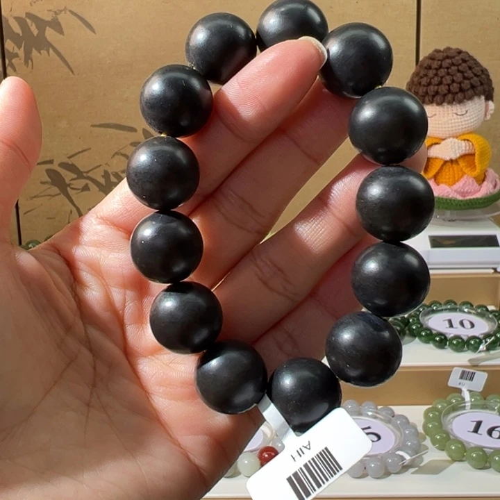 和田玉未镶嵌手串