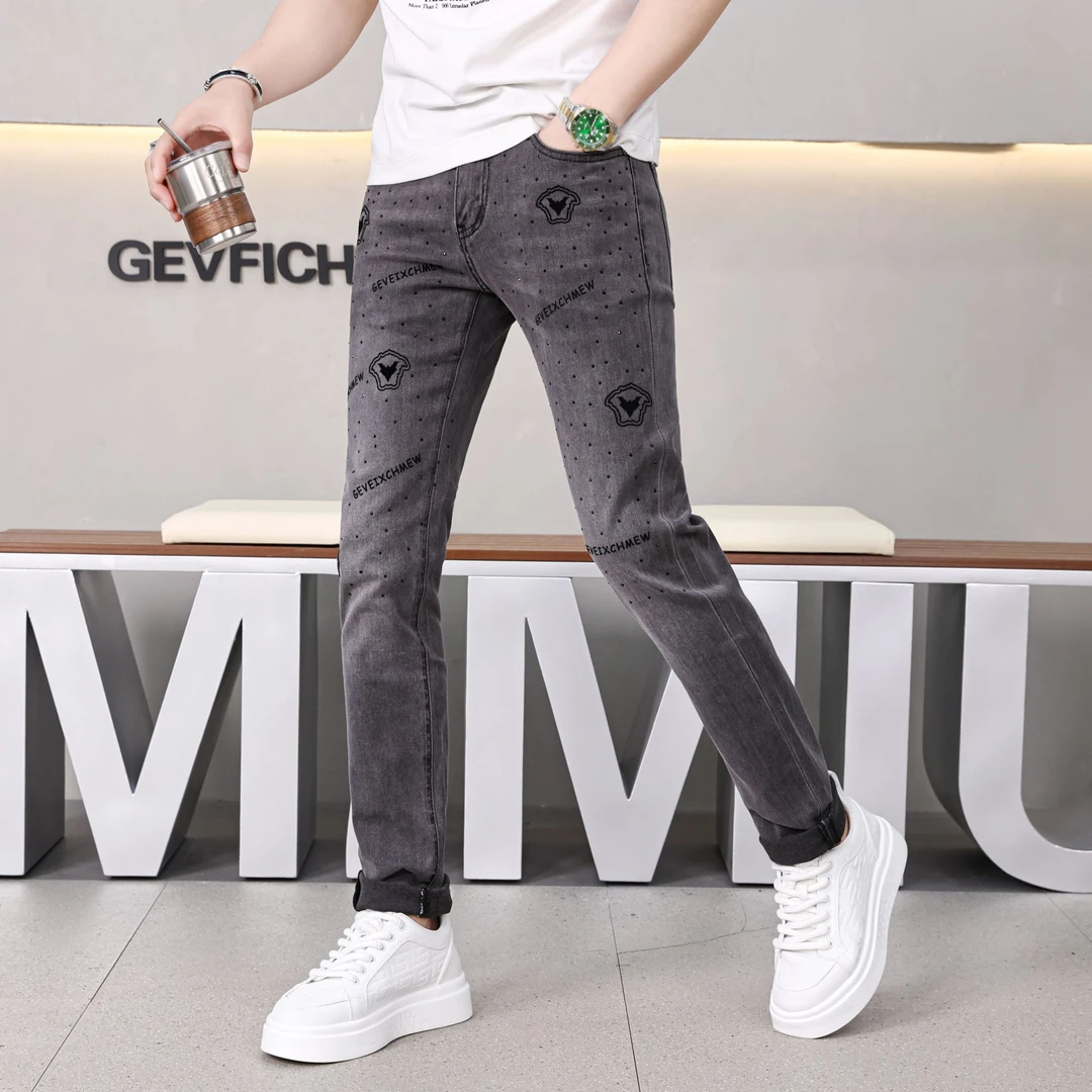 春夏季男士潮流牛仔裤满天星烫钻印花时尚修身百搭小脚裤弹力舒适