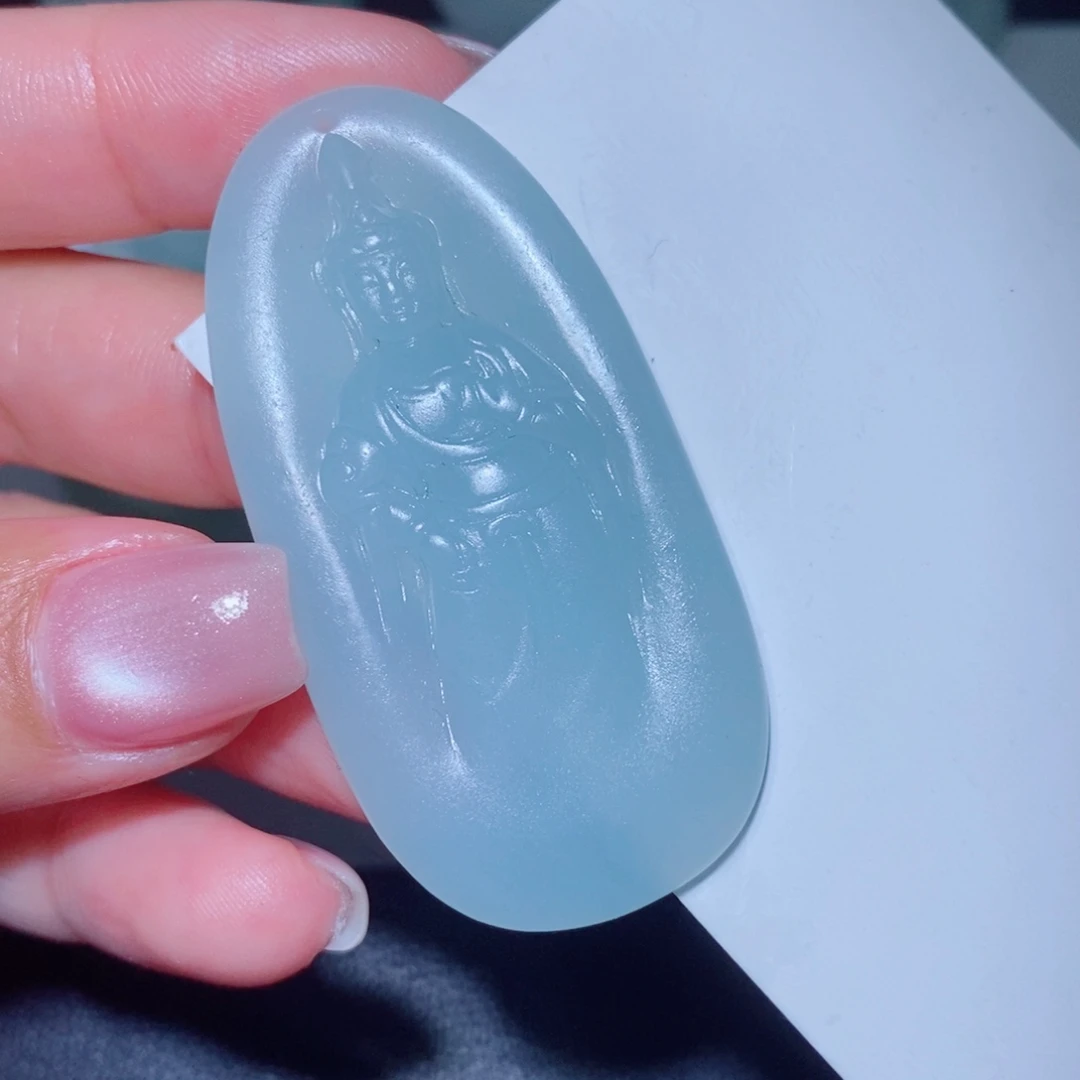 未镶嵌吊坠定制翡翠