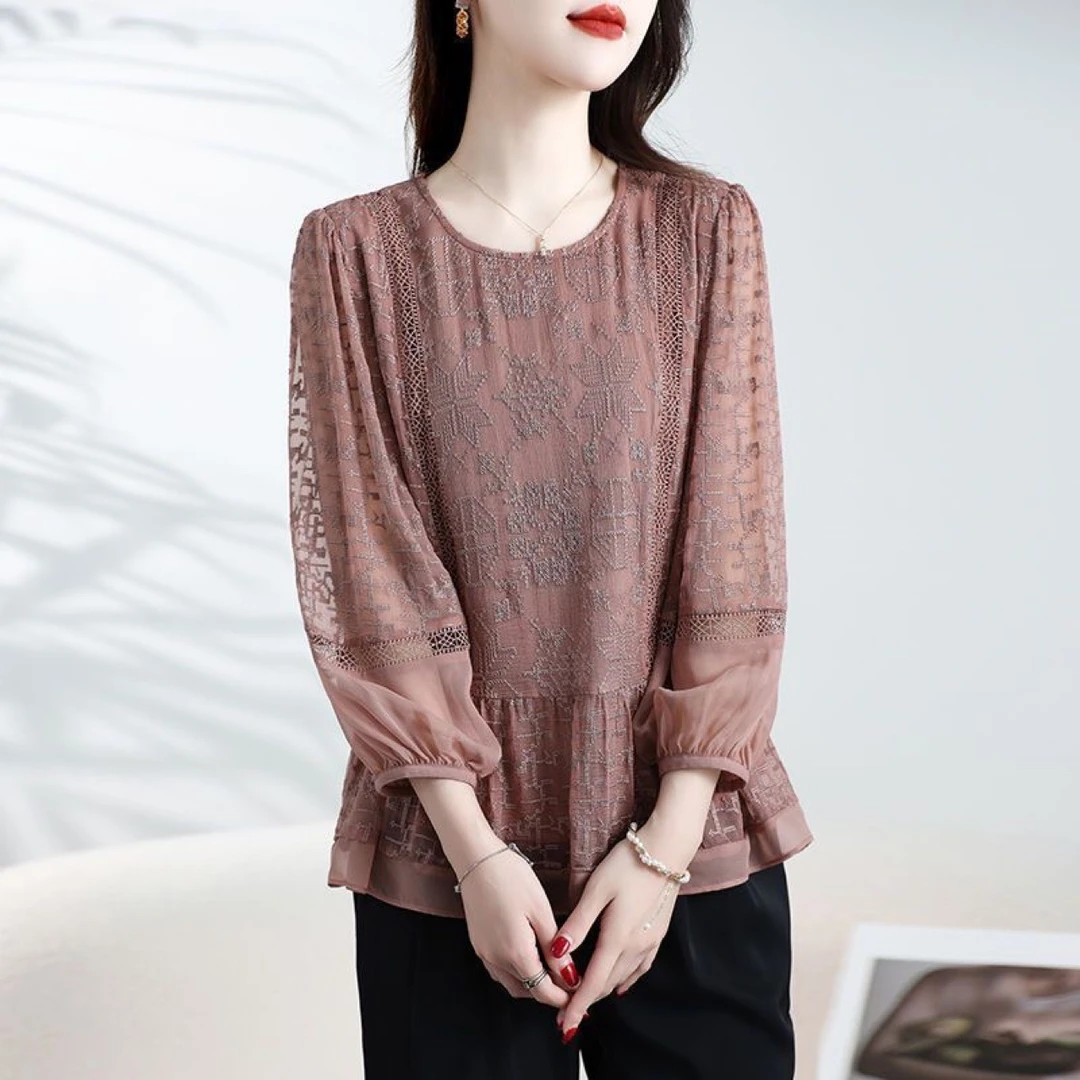 200斤高档大码2024新款高级上衣女中年妈妈气质T恤刺绣洋气春夏