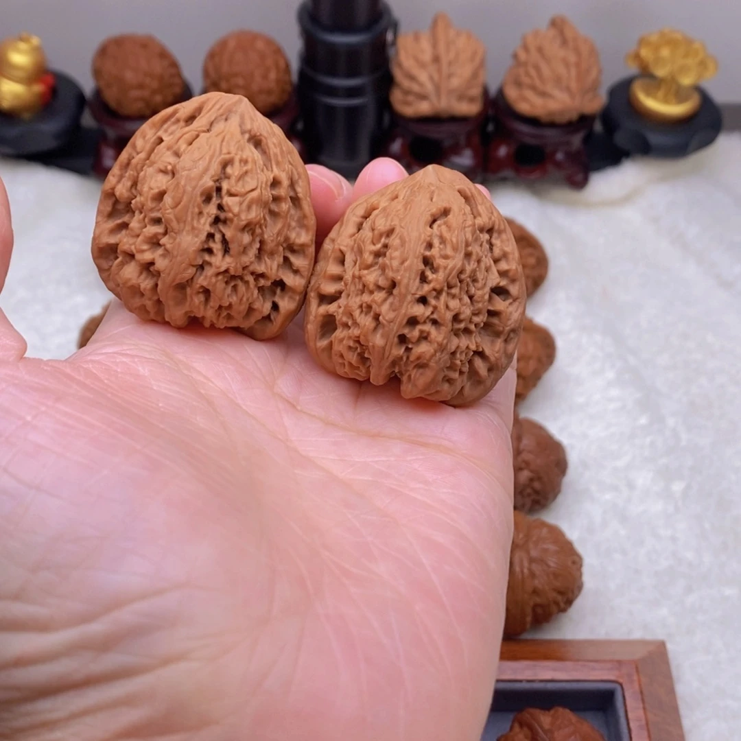 文玩核桃吊坠38尺拉丝纹南疆