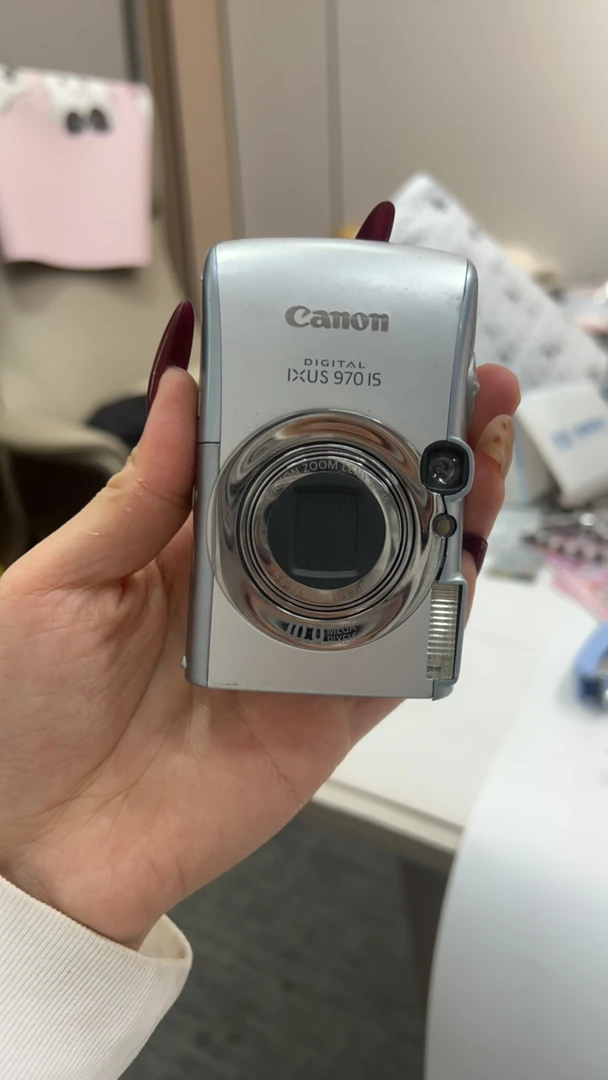 95新 Canon/佳能 ixus970银色1000w像素5倍光学变焦复古ccs相机