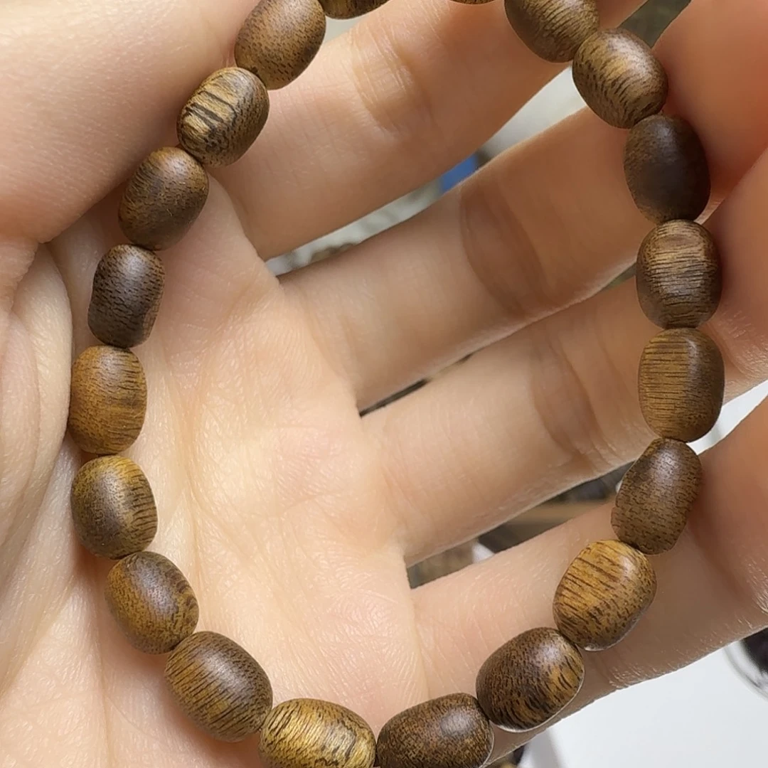 沉香沉香碎屑卡6留疤单圈绿奇楠乌身圆叶