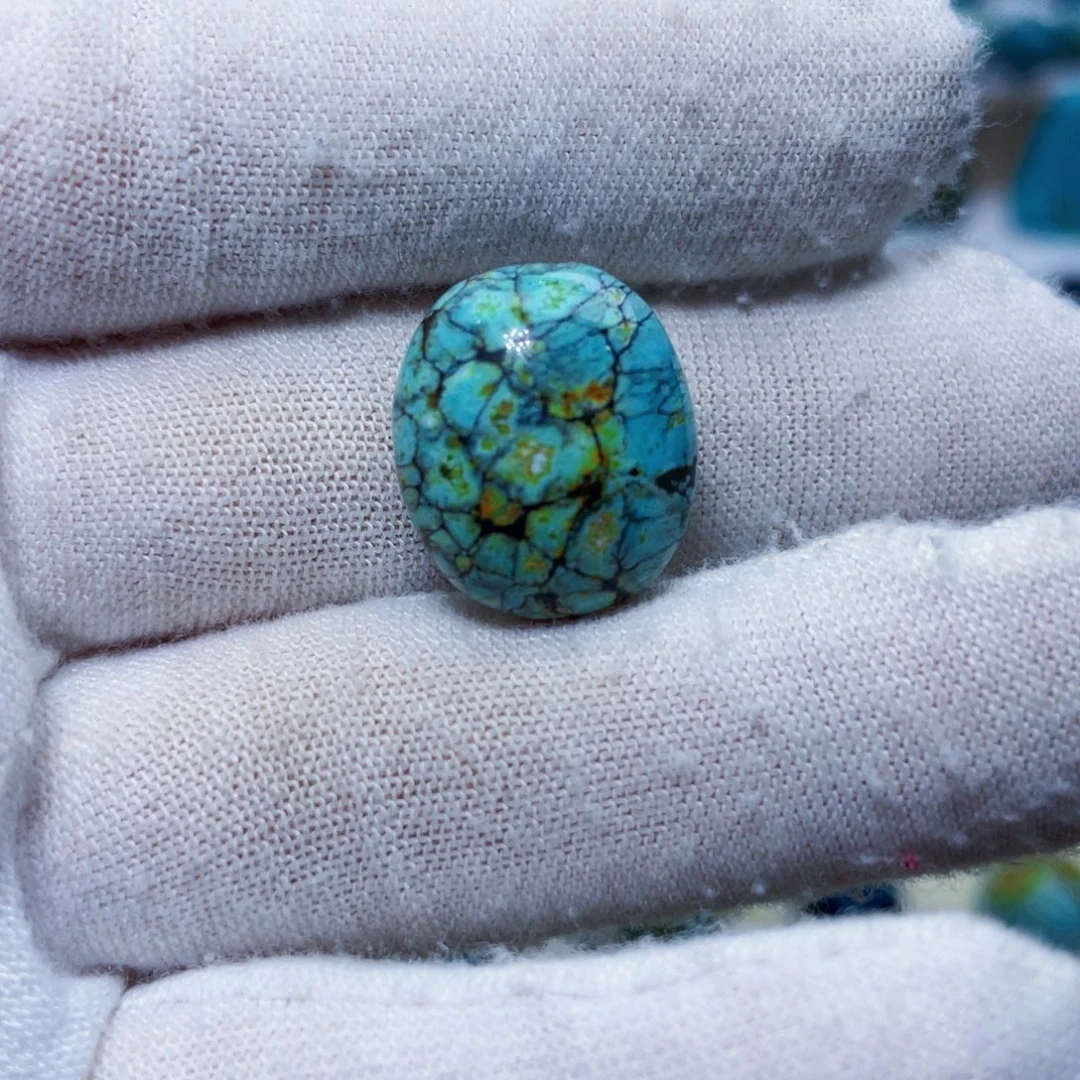 绿松石未镶嵌饰品