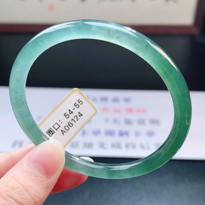 翡翠未镶嵌手镯翡翠手镯70