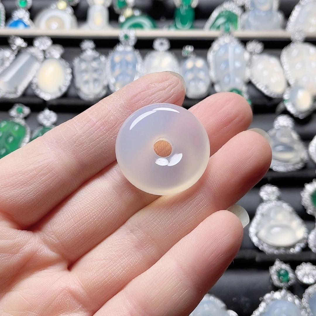 玛瑙/玉髓挂件未镶嵌