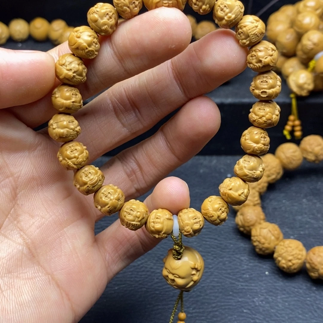 吊坠猴头核桃小财神