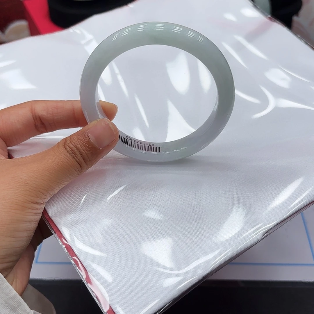 翡翠未镶嵌手镯58-60 70