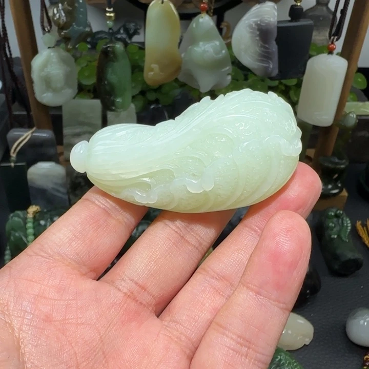 和田玉未镶嵌挂件