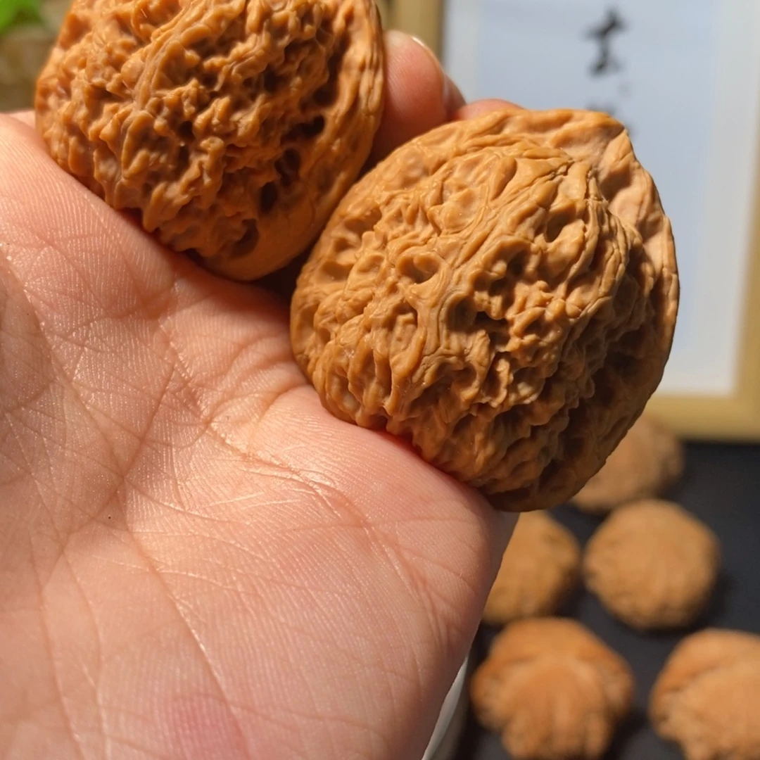 文玩核桃吊坠40涿鹿高炮三角疆